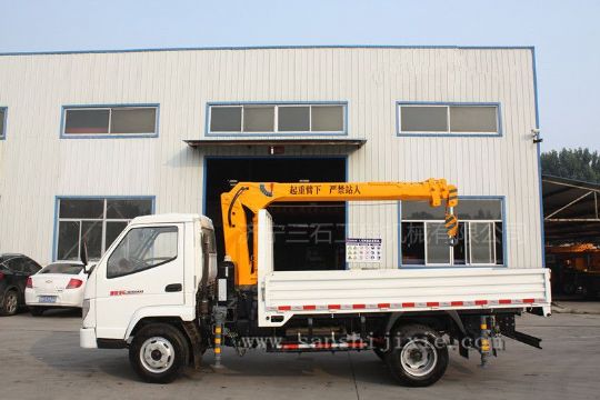 點擊查看詳細信息<br>標題：3噸隨車吊 閱讀次數：2435