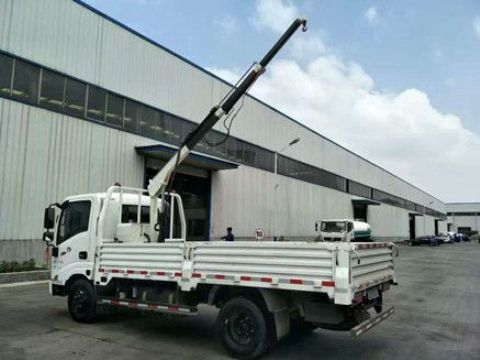 點擊查看詳細信息<br>標題：車載小吊機 閱讀次數：1824