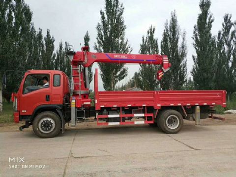 點(diǎn)擊查看詳細(xì)信息<br>標(biāo)題：8噸東風(fēng)隨車吊 閱讀次數(shù)：1742