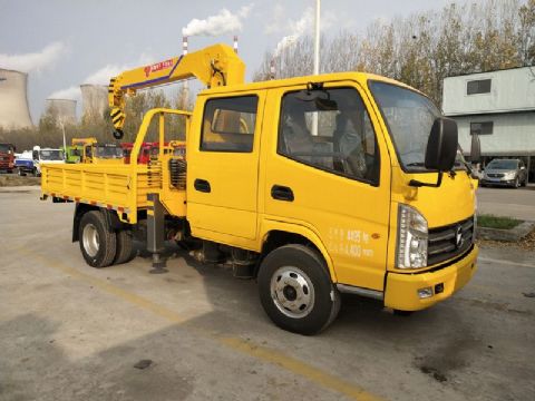 點擊查看詳細信息<br>標題：凱馬雙排隨車吊 閱讀次數：1841