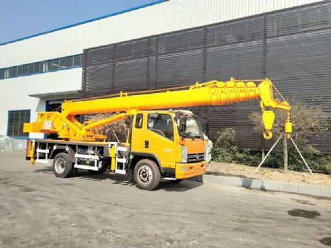 點擊查看詳細信息<br>標題：12噸凱馬汽車吊 閱讀次數：1866