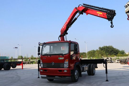 點擊查看詳細信息<br>標題：6.3噸折臂吊 閱讀次數：2619