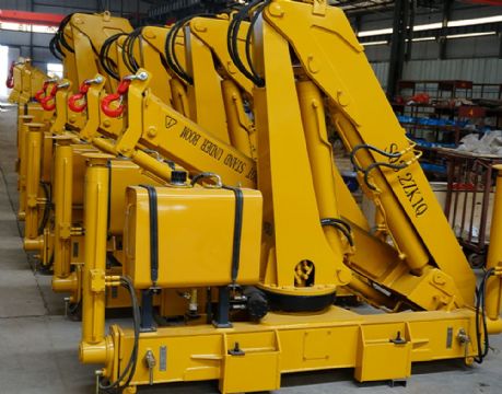 點擊查看詳細信息<br>標題：SQ3S3  3.2噸折臂吊 閱讀次數：2089